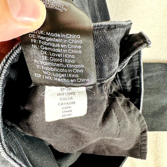 Liverpool Los Angeles Jeans Womens 8/29 Faded Black Denim The Straight Raw Hem‎ - Picture 5 of 12